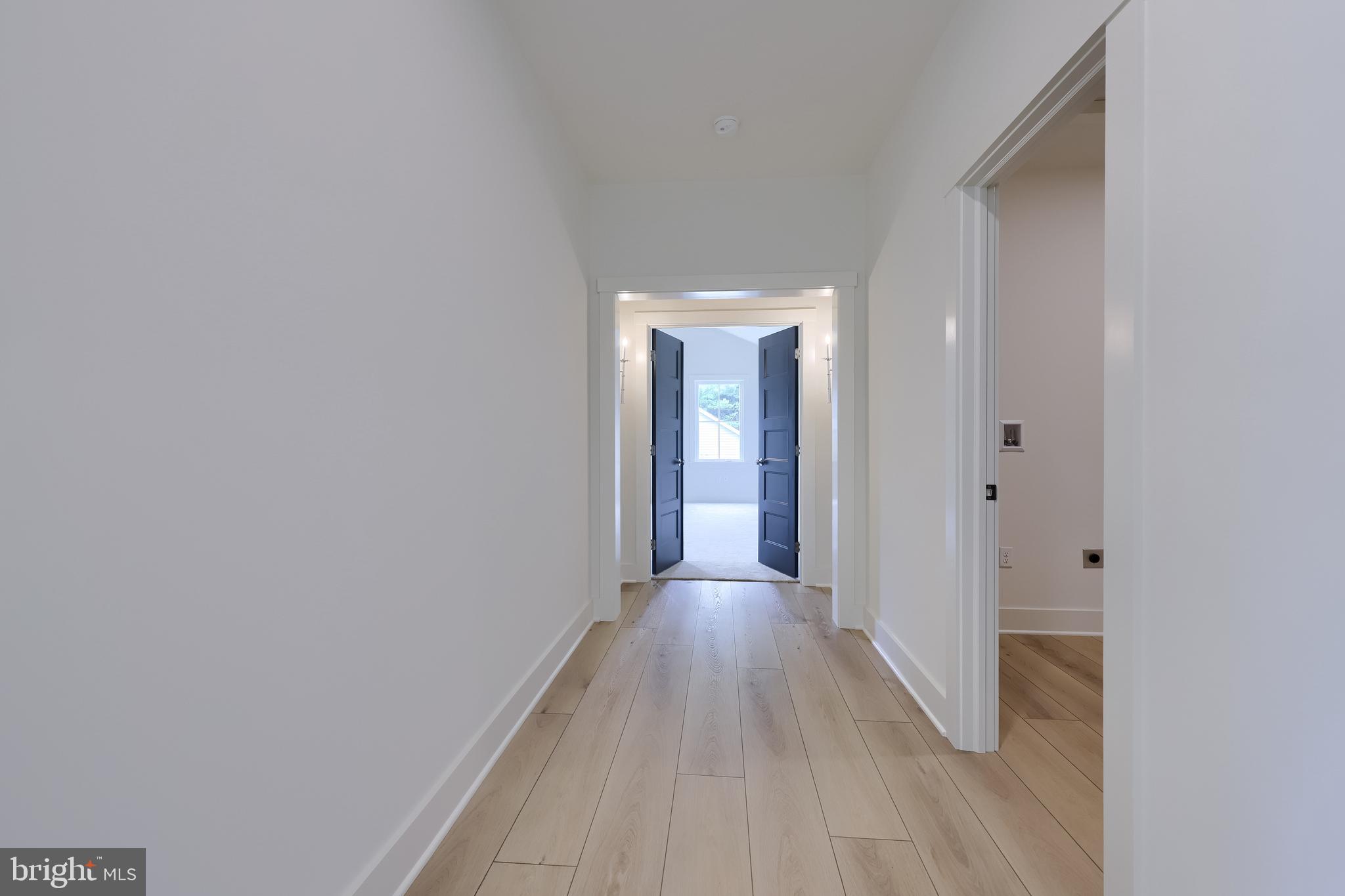 965 Royal Road Annville, PA 17003 - Photo 25 of 41 Hallway to Primary Suite