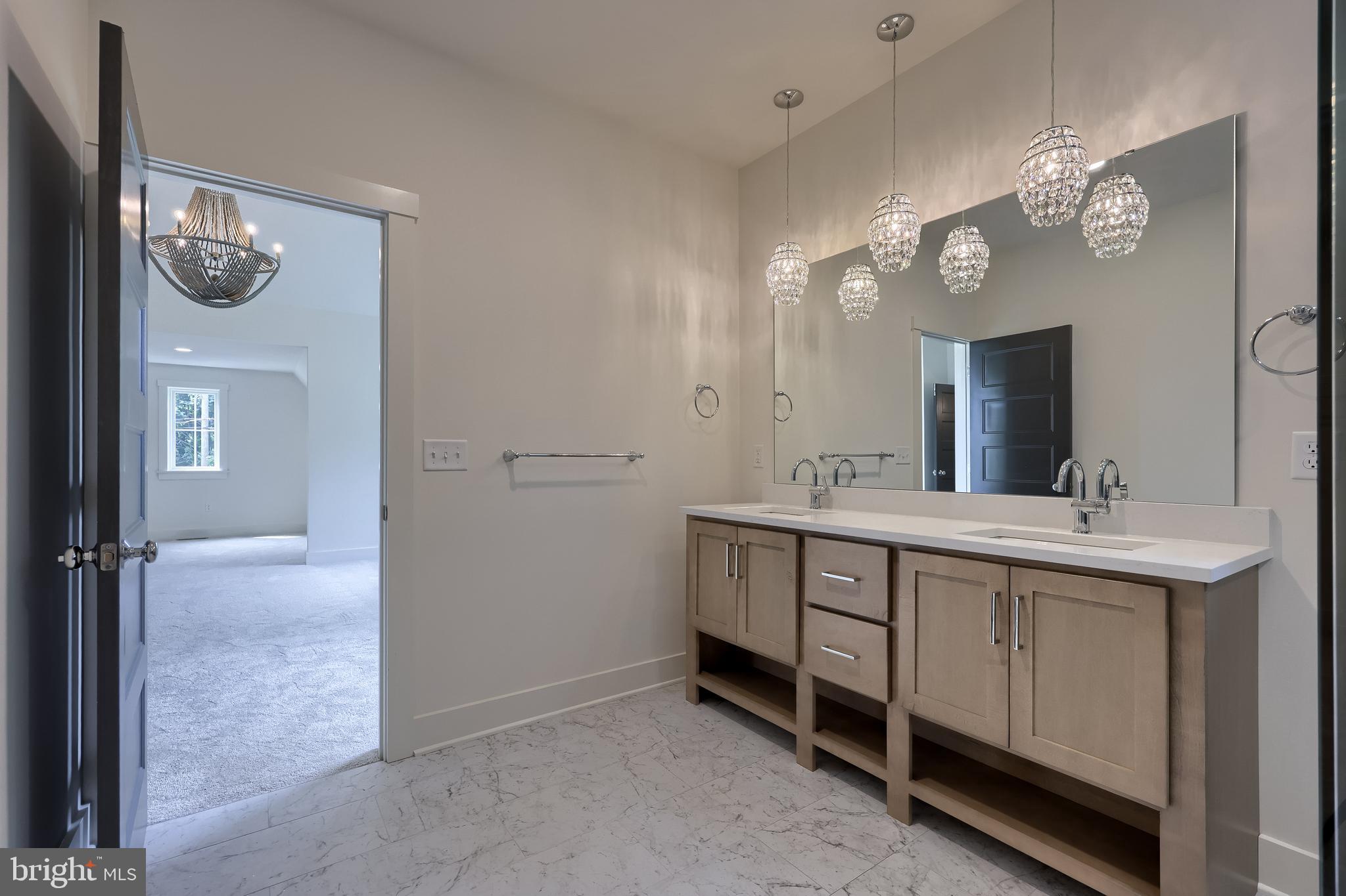 965 Royal Road Annville, PA 17003 - Photo 31 of 41 Double Vanity