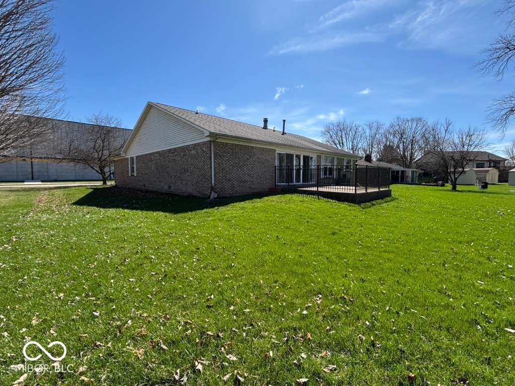 321 South Locust Street Morristown, IN 46161 - Photo 5 of 37