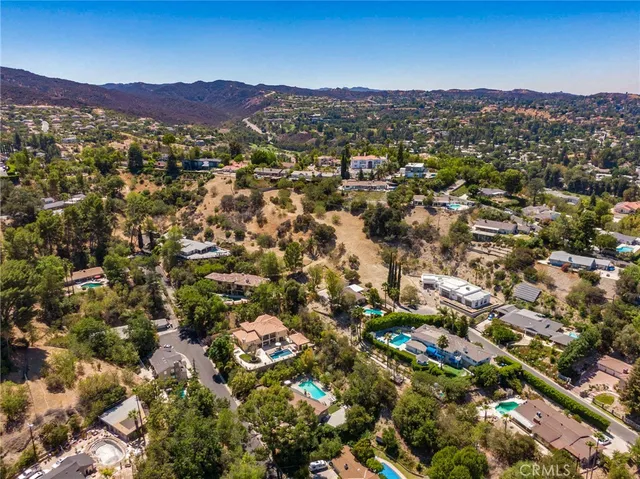 $725,000 | 4551 Lindley Avenue, Tarzana, CA 91356