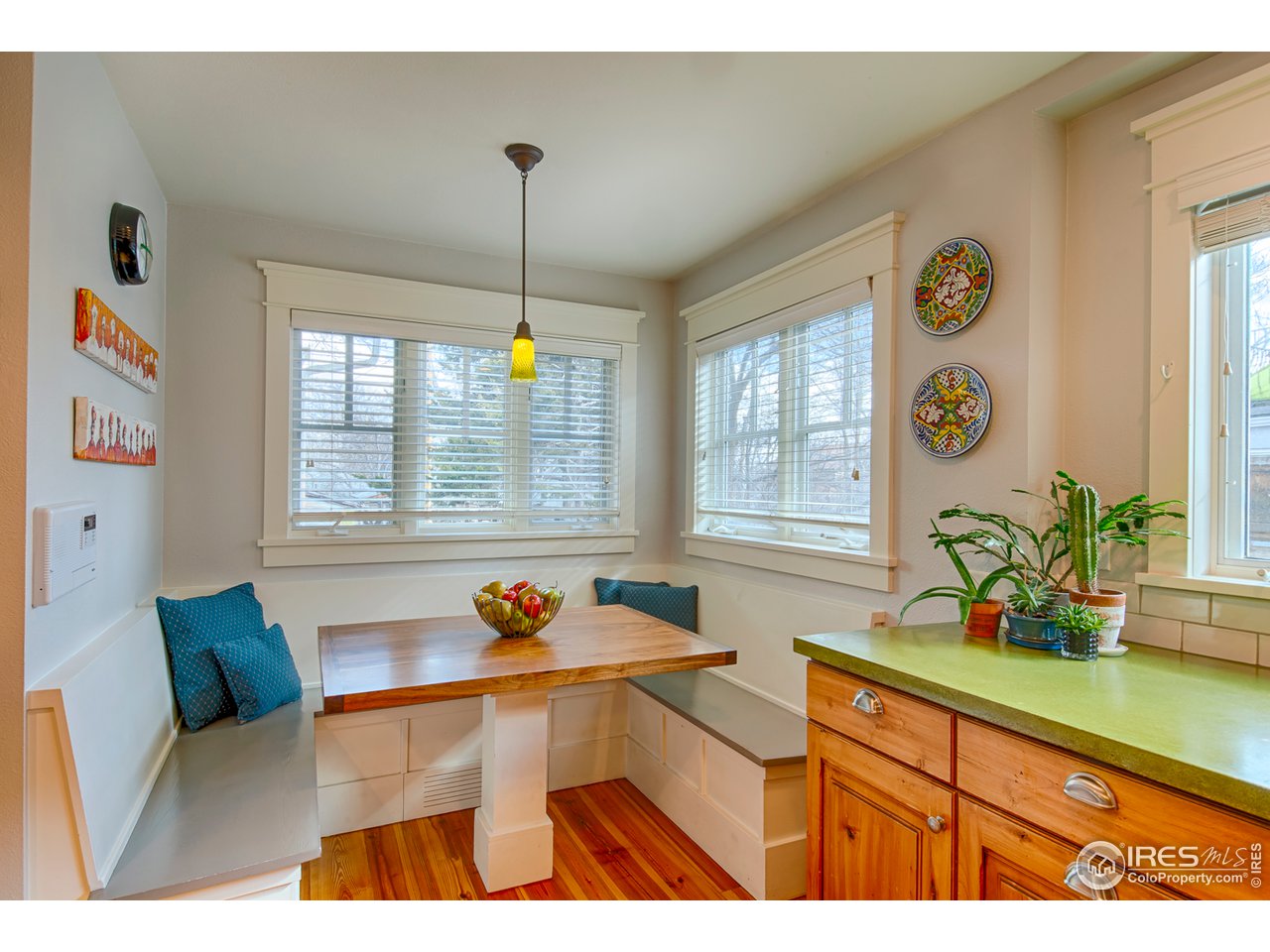 3182 7th Street Boulder, CO 80304 - Photo 15 of 38 a living room with furniture and window