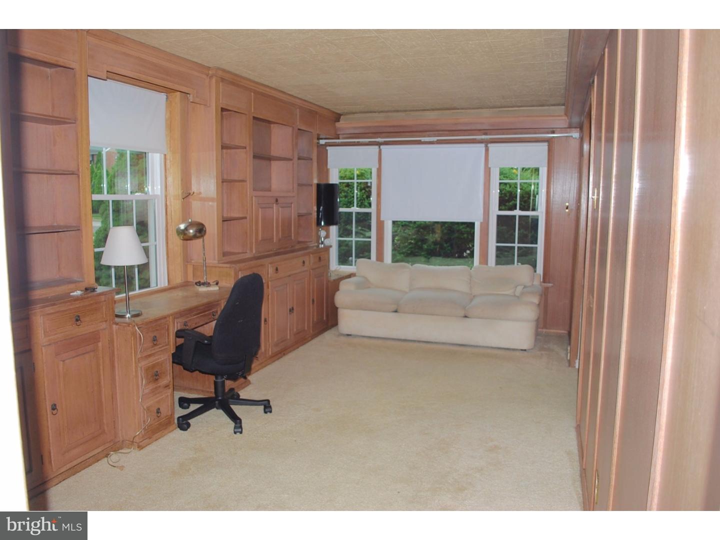 1709 Earlington Road Havertown, PA 19083 - Photo 7 of 20 Family Room