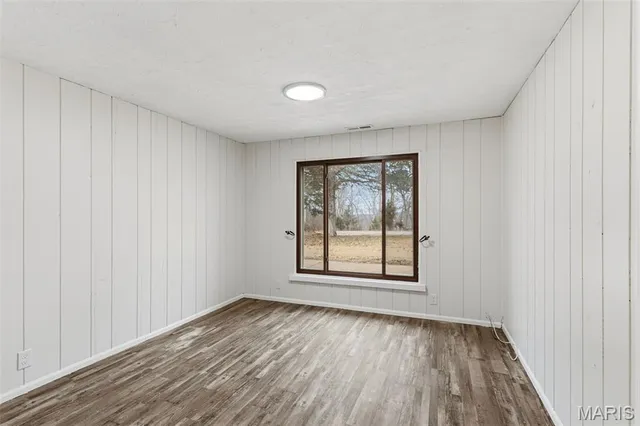 $205,000 | 6210 Antire Road, High Ridge, MO 63049