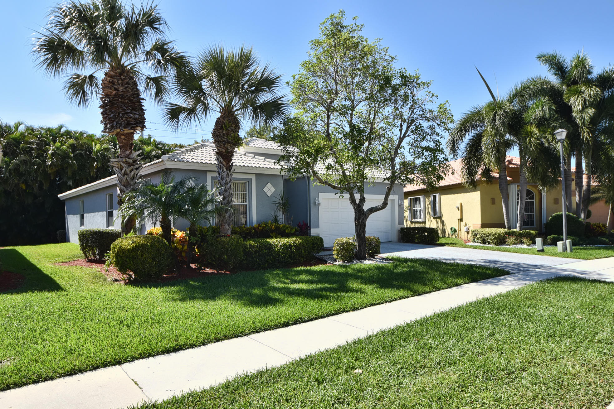 5916 Seashell Terrace Boynton Beach, FL 33437 - Photo 2 of 31 DSC_3183