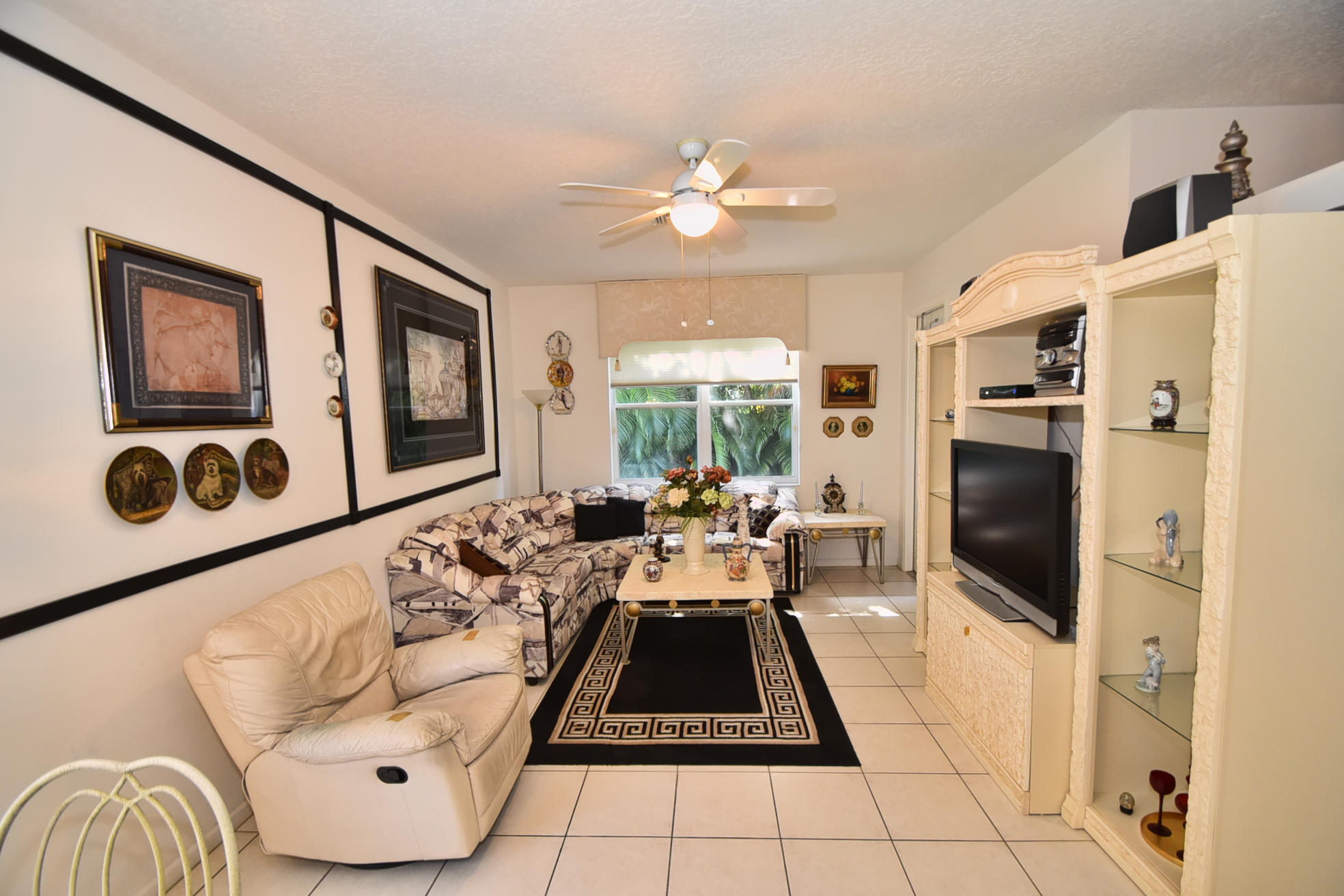 5916 Seashell Terrace Boynton Beach, FL 33437 - Photo 9 of 31 DSC_3205