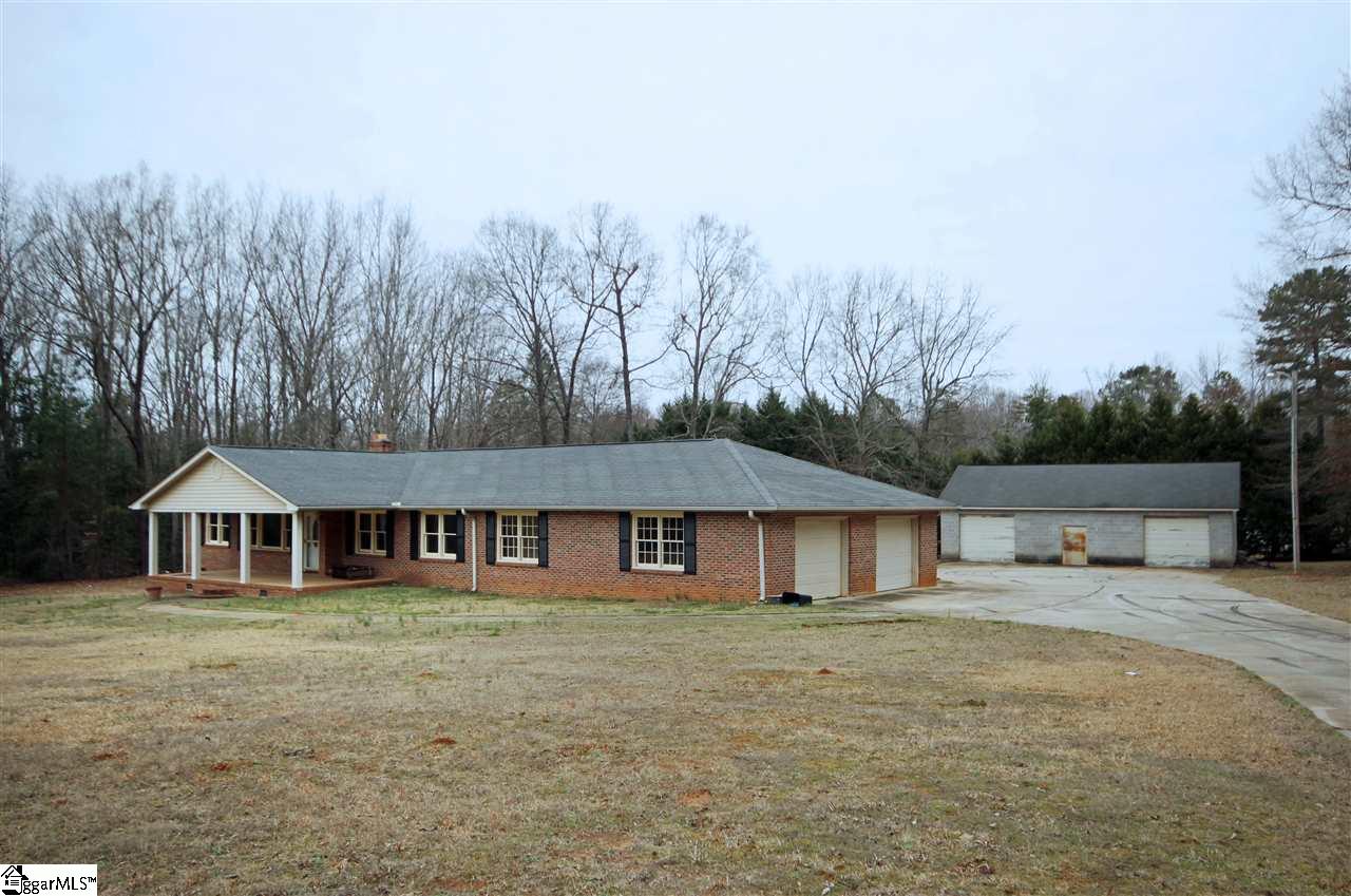402 New Harrison Bridge Road Simpsonville, SC 29680 - Photo 2 of 22