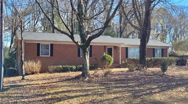 $2,995 | 703 Longview Street, Greensboro, NC 27403