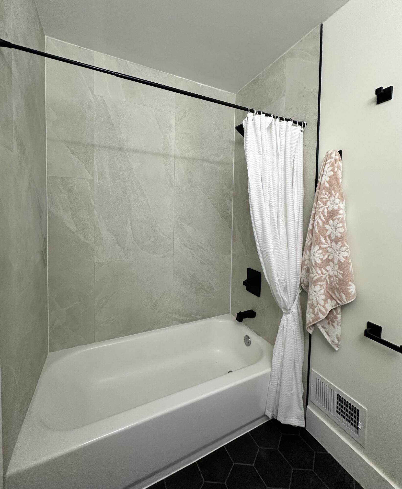 463 State Rd S-38-1203 Orangeburg, SC 29118 - Photo 13 of 25 IMG_2127