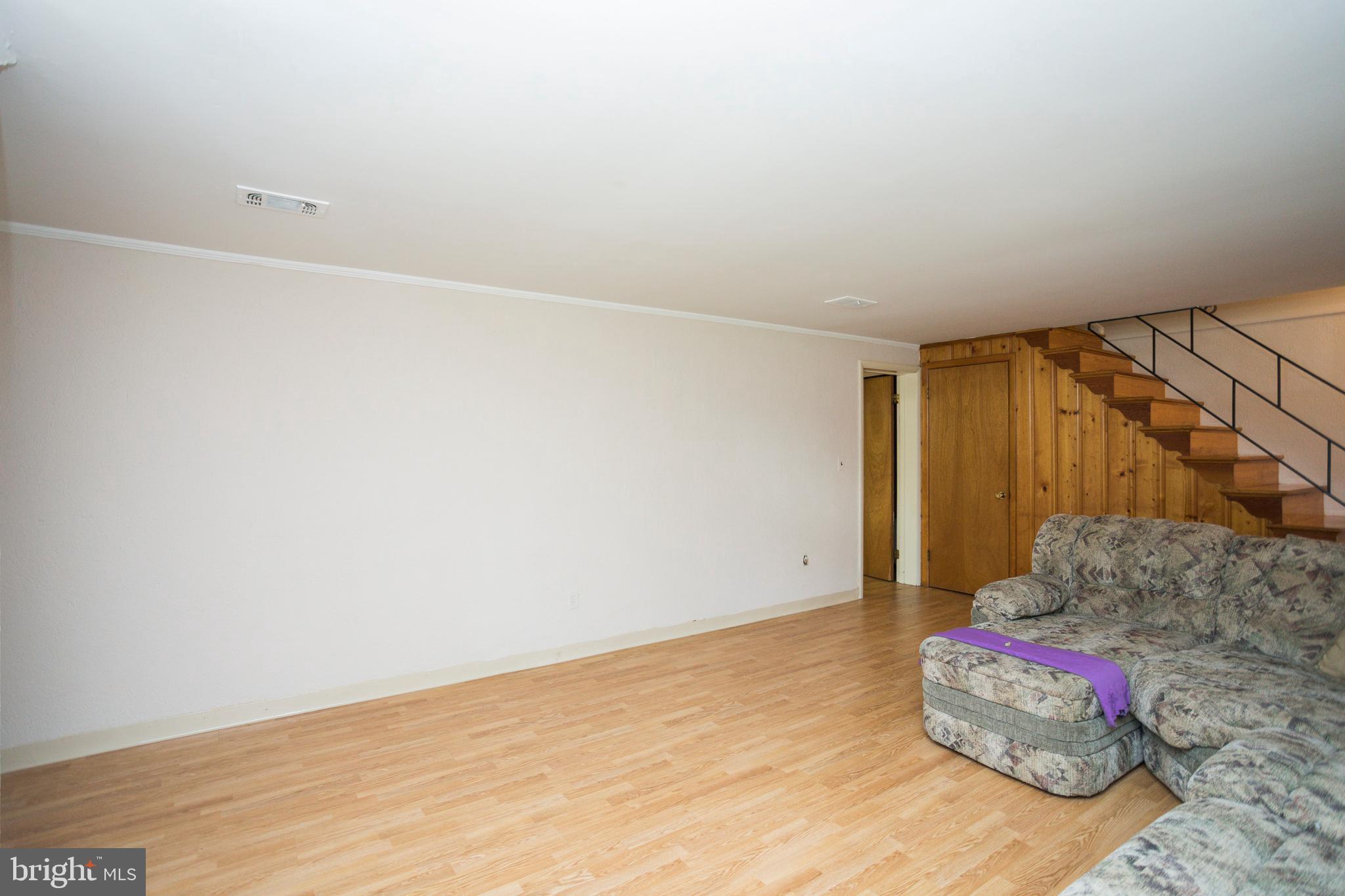 2444 Forest Green Road Baltimore, MD 21209 - Photo 23 of 30