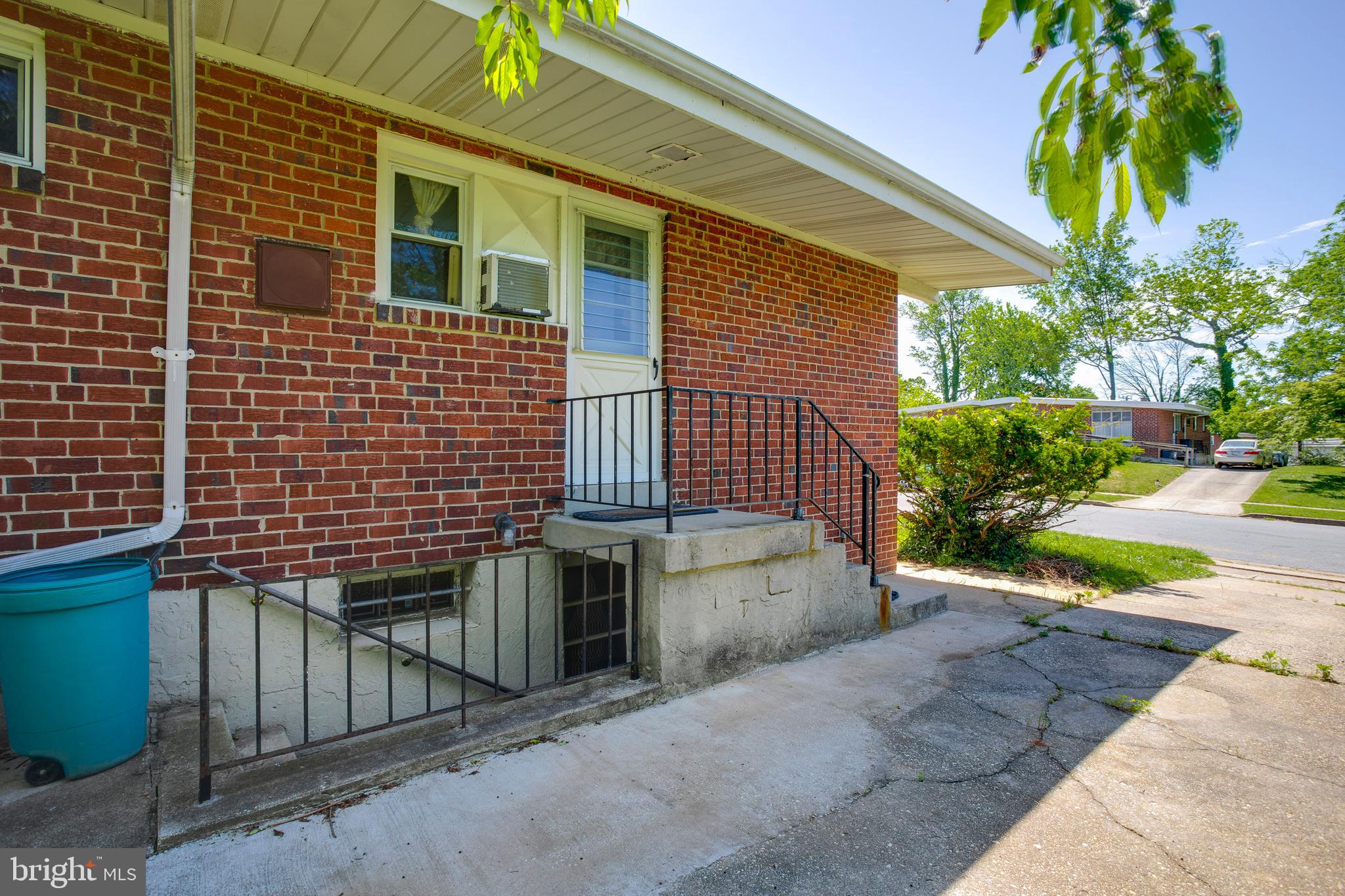 2444 Forest Green Road Baltimore, MD 21209 - Photo 27 of 30