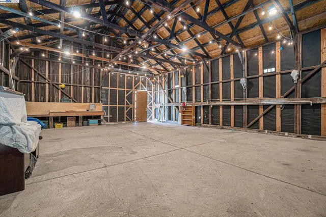 $6,495,000 | 5799 Nortonville Road, Pittsburg, CA 94565