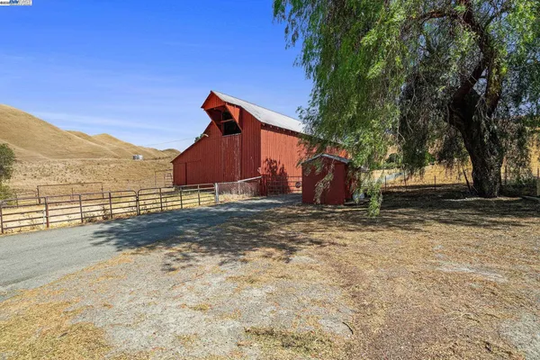 $6,495,000 | 5799 Nortonville Road, Pittsburg, CA 94565