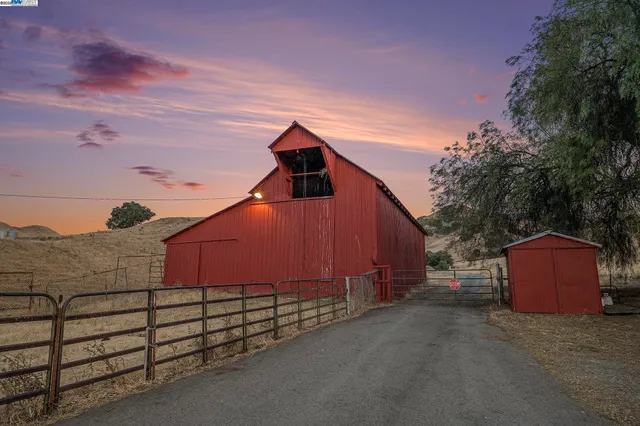 $6,495,000 | 5799 Nortonville Road, Pittsburg, CA 94565