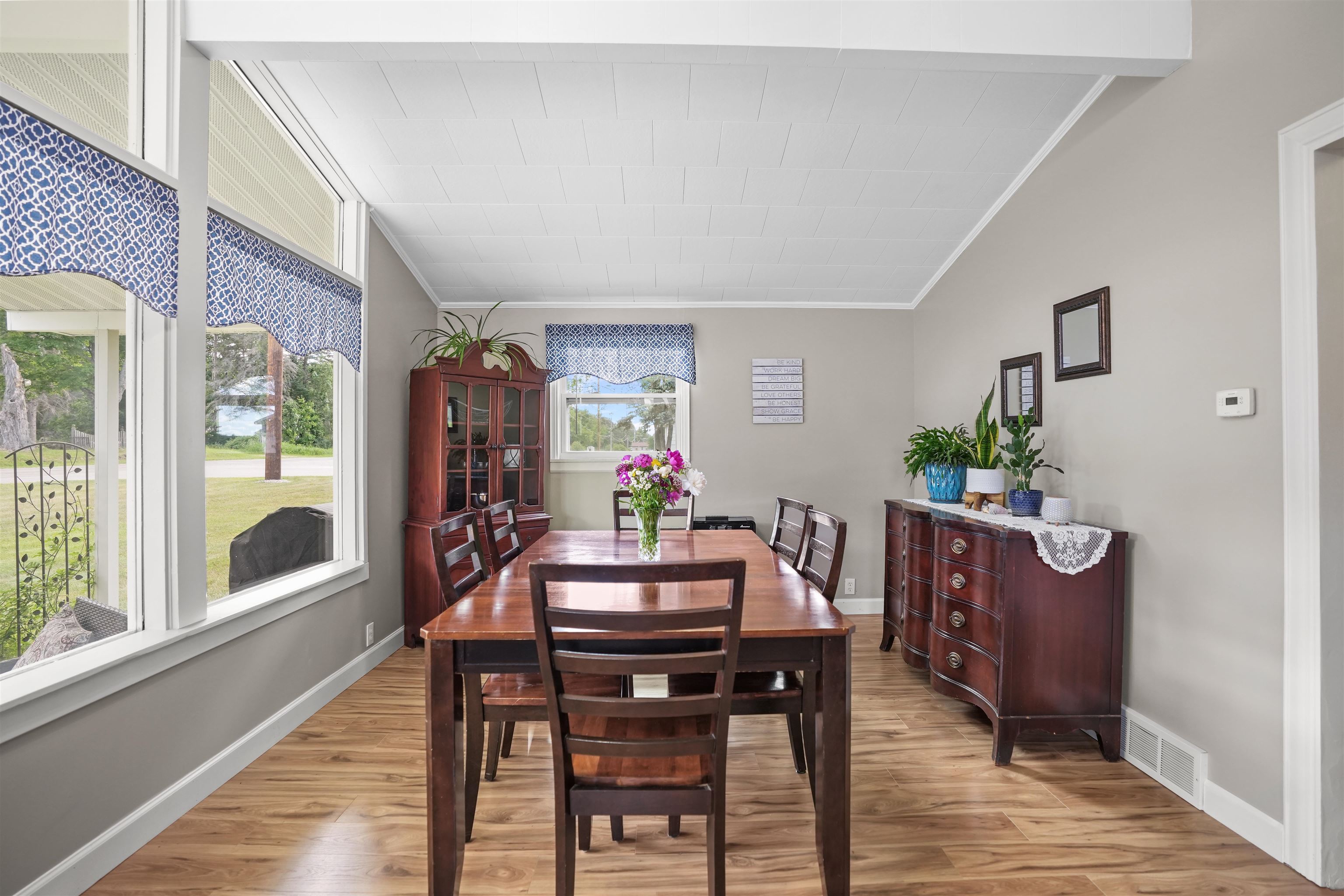 5433 East 32 Road Cadillac, MI 49601 - Photo 15 of 46 1901848-14.JPG