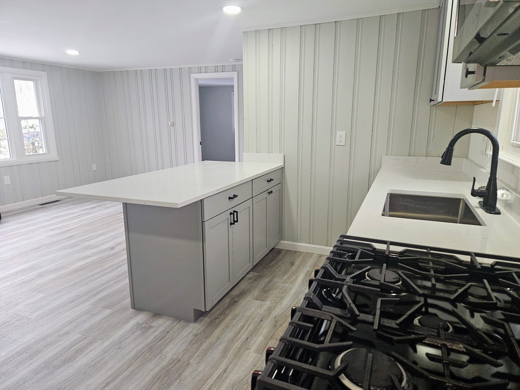 3 Aspinet Road, Unit 3 Yarmouth, MA 02664 - Photo 6 of 17