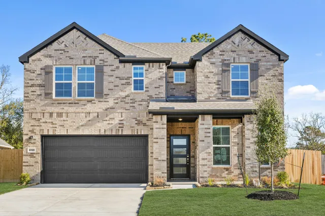 $379,900 | 23129 Chablis Drive, Alvin, TX 77511