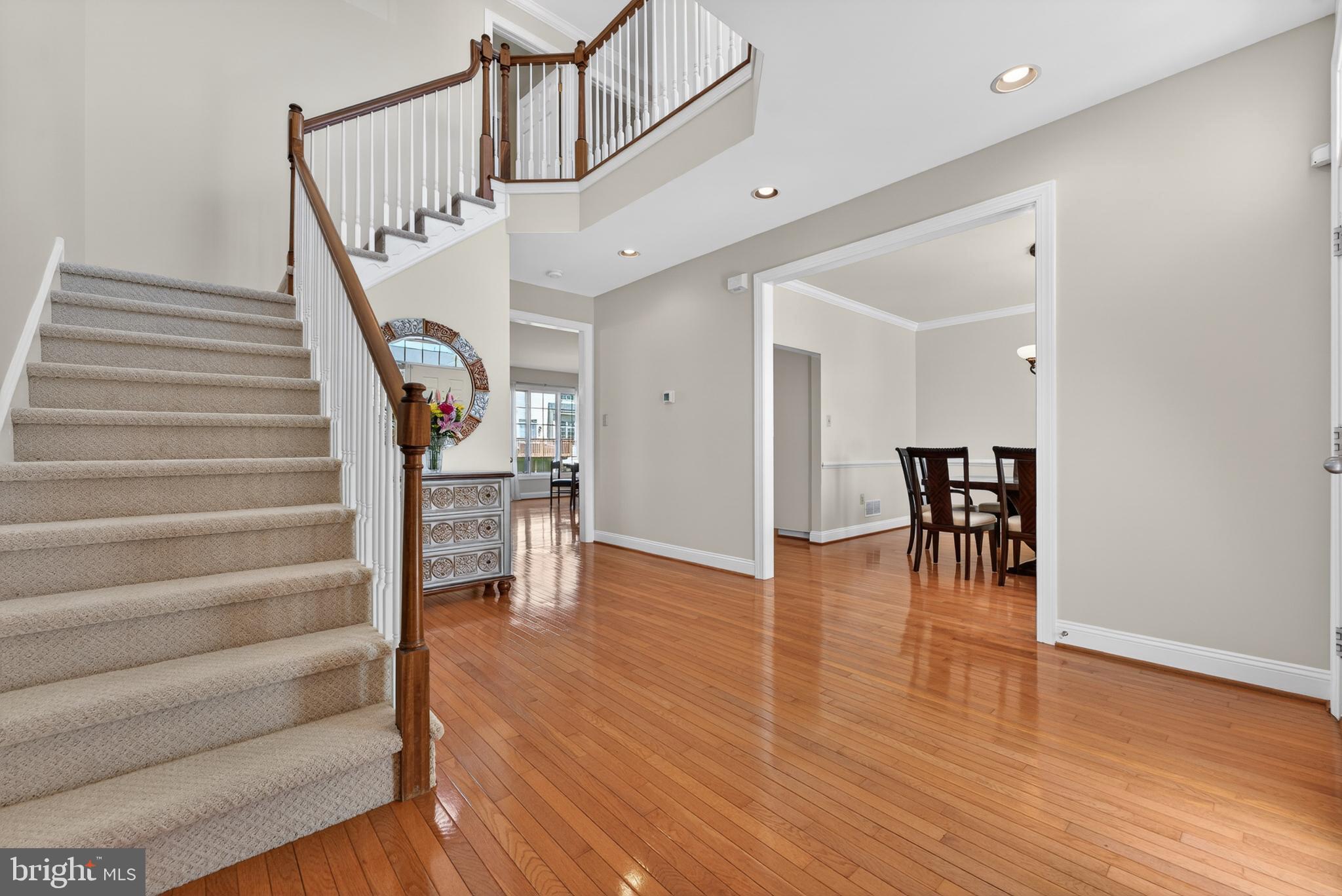 6 Landon Way Exton, PA 19341 - Photo 5 of 43 Foyer entry