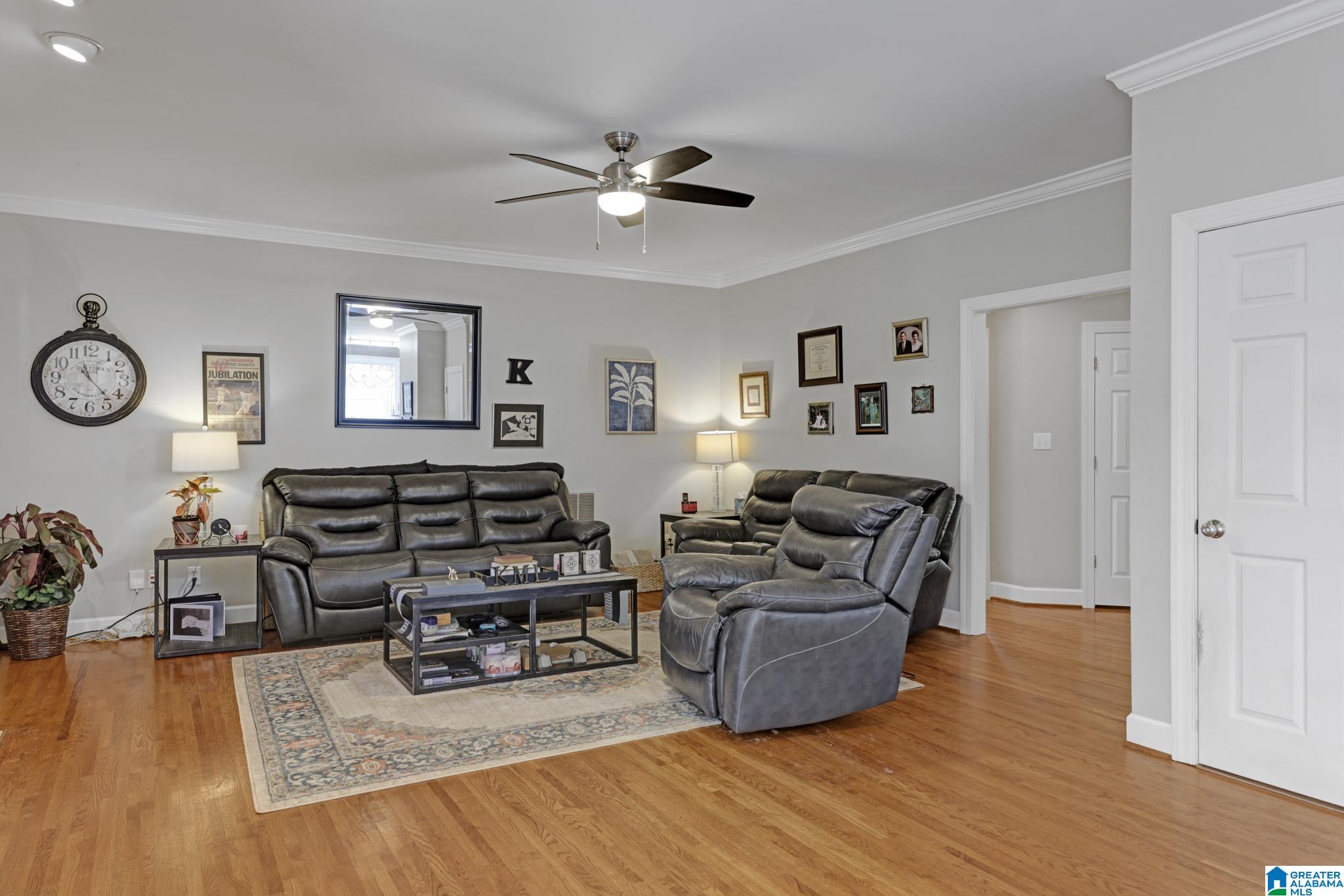 116 Cliff Road Sterrett, AL 35147 - Photo 12 of 49
