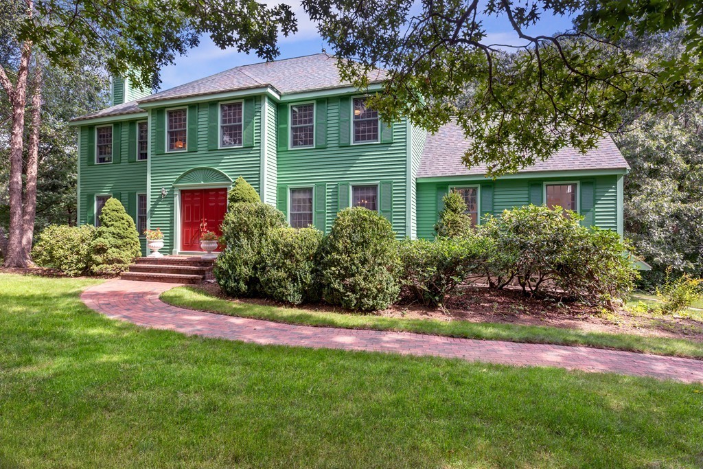 17 Briar Hill Road Sharon, MA 02067 - Photo 1 of 29 Gallery Image 1