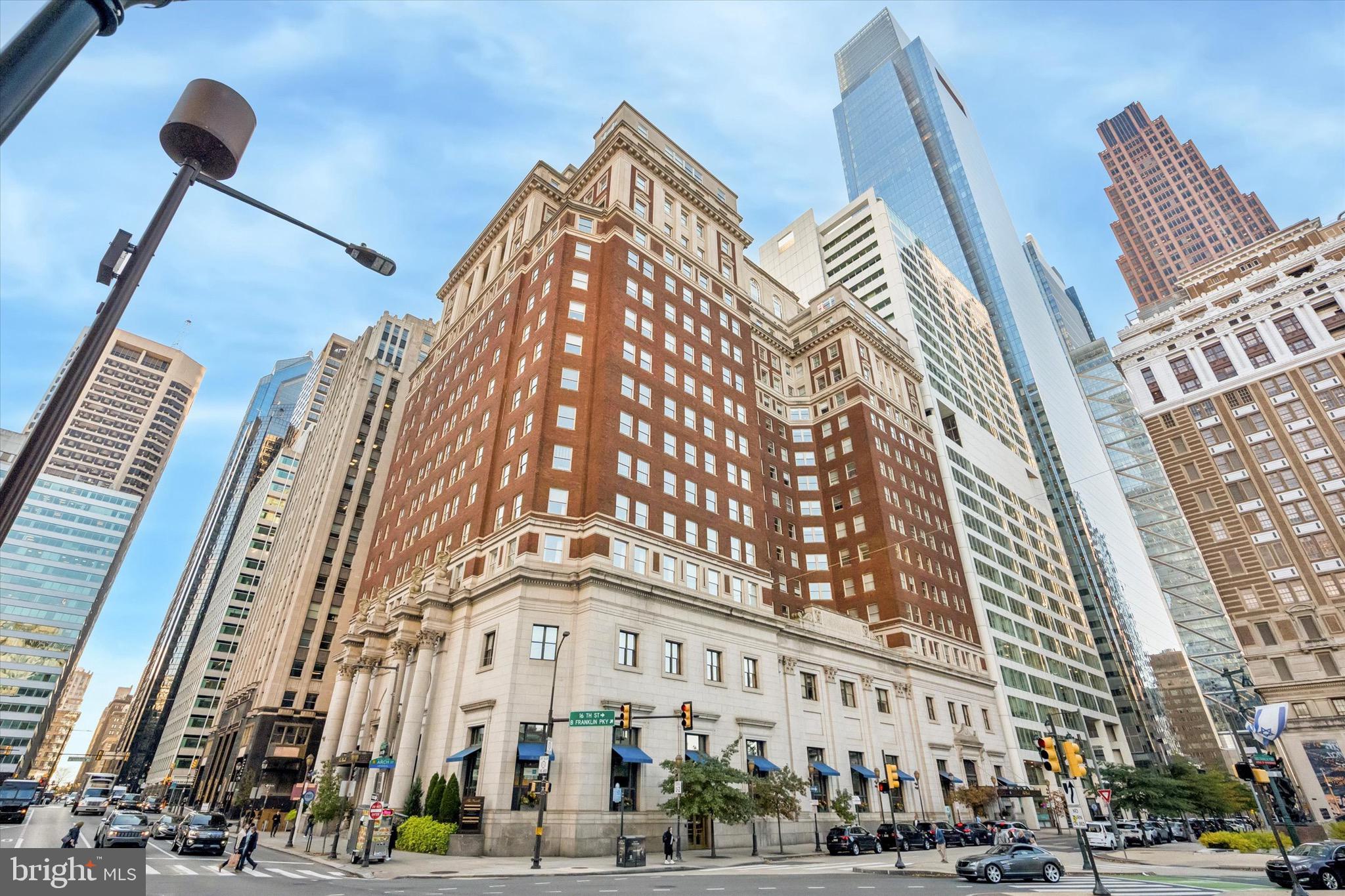 1600 Arch Street, Unit 2008 Philadelphia, PA 19103 - Photo 20 of 25 a front view of a building