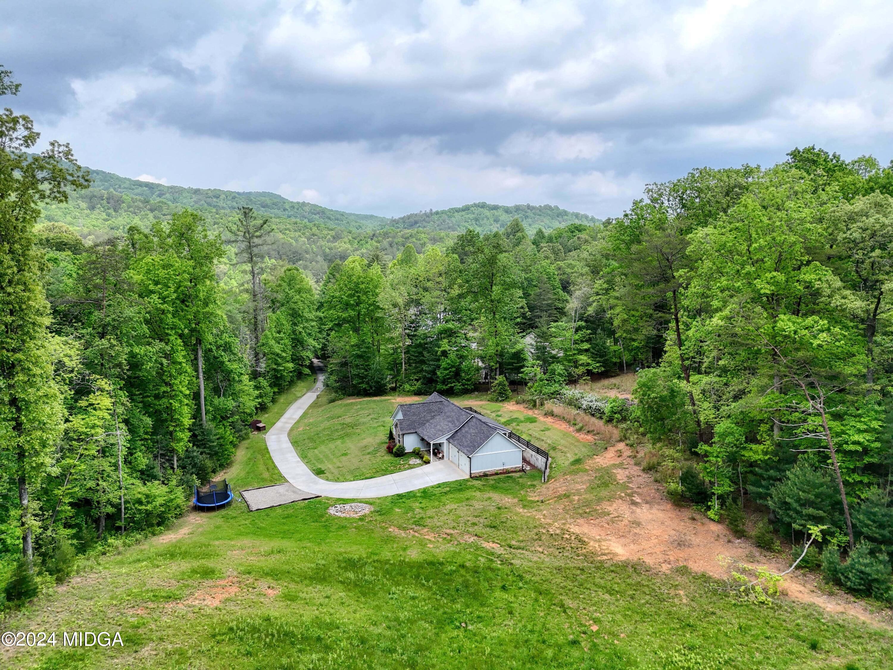 242 Walker Ridge Road Blairsville, GA 30512 - Photo 1 of 40 /
