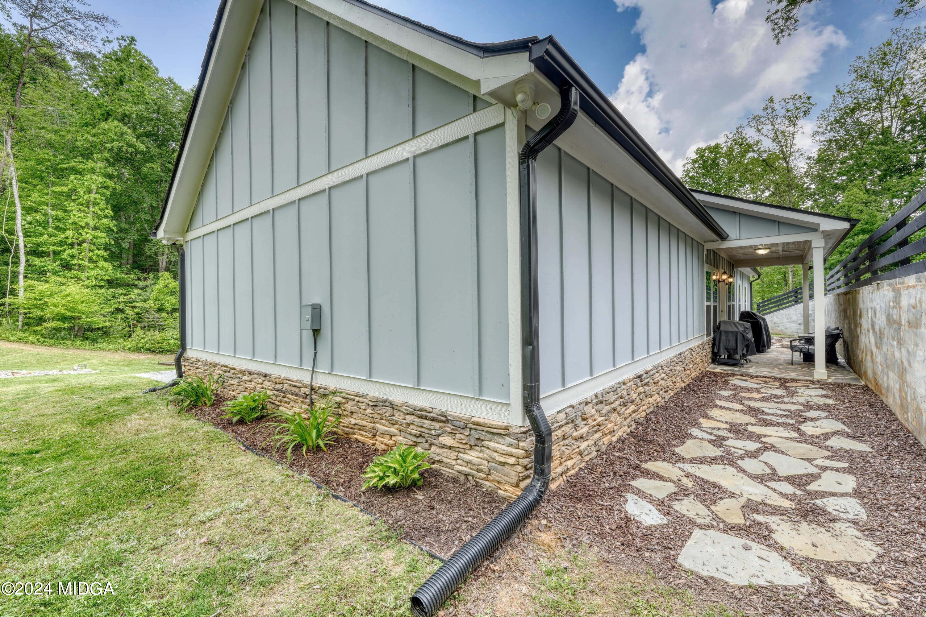 242 Walker Ridge Road Blairsville, GA 30512 - Photo 5 of 40 242 Walker Ridge Rd-print-004-056-DSC018