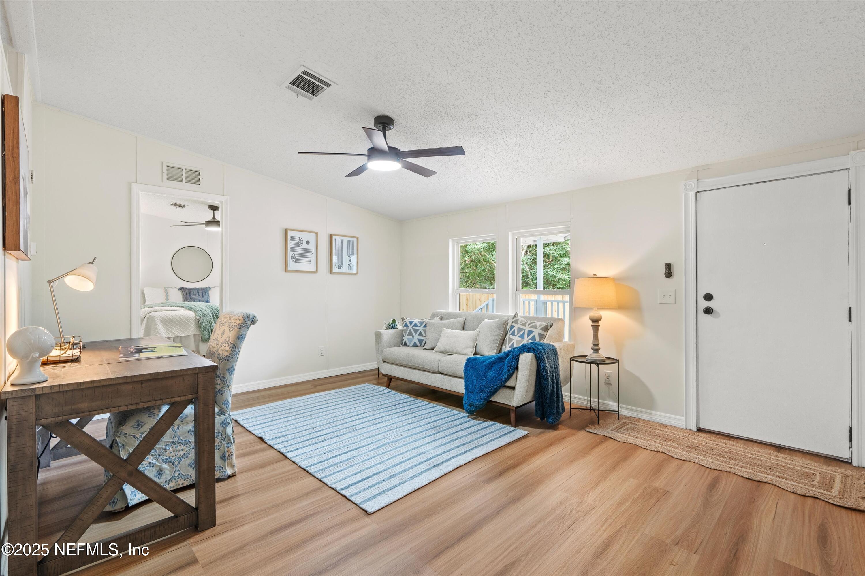 11564 Ayala Road Jacksonville, FL 32258 - Photo 5 of 35 05-Living Room