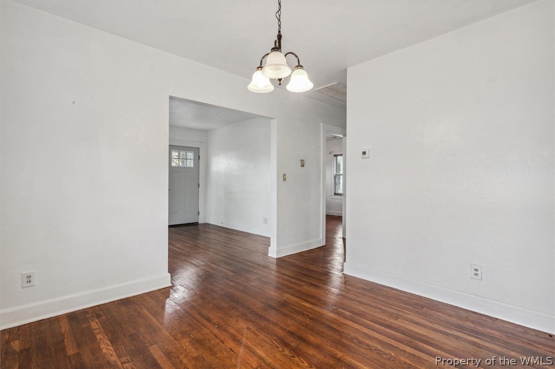 122 Chesterfield Road Hampton, VA 23661 - Photo 10 of 25 Gallery Image 10