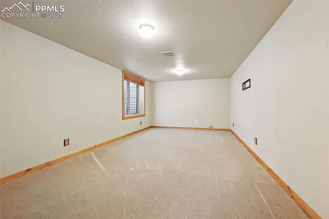 $475,000 | 145 Elk Grove Lane, Woodland Park, CO 80863