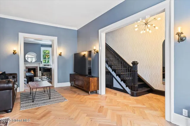 $600,000 | 218 Lancaster Street, Albany, NY 12210