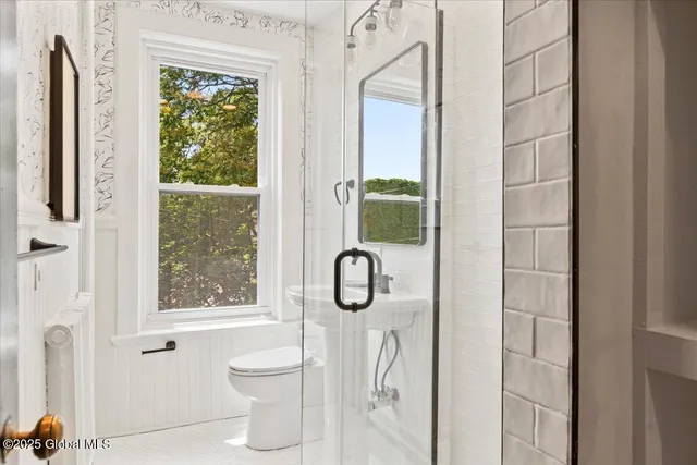 $600,000 | 218 Lancaster Street, Albany, NY 12210