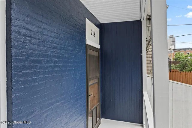 $600,000 | 218 Lancaster Street, Albany, NY 12210