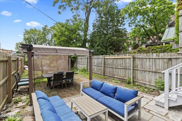 $600,000 | 218 Lancaster Street, Albany, NY 12210