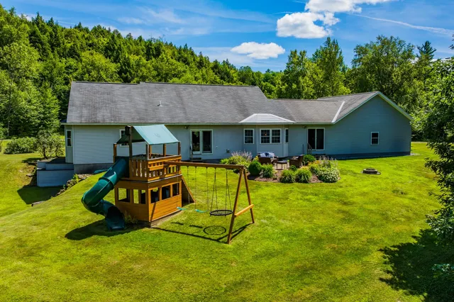 $669,000 | 145 Stearns Drive, Bethel, VT 05032