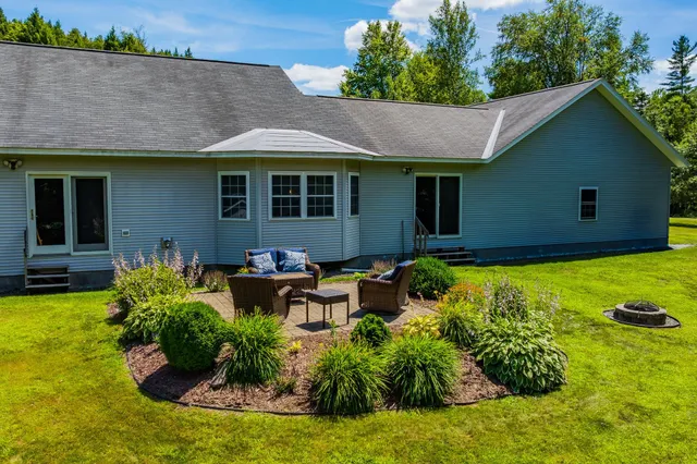 $669,000 | 145 Stearns Drive, Bethel, VT 05032