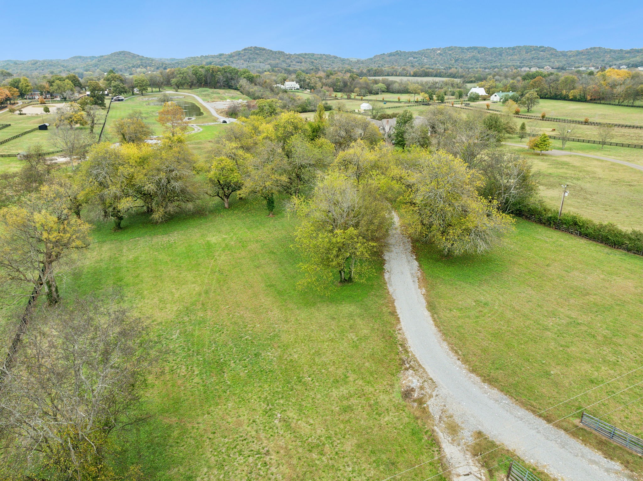 1418 Moran Road Franklin, TN 37069 - Photo 3 of 19 a view of lake with mountain