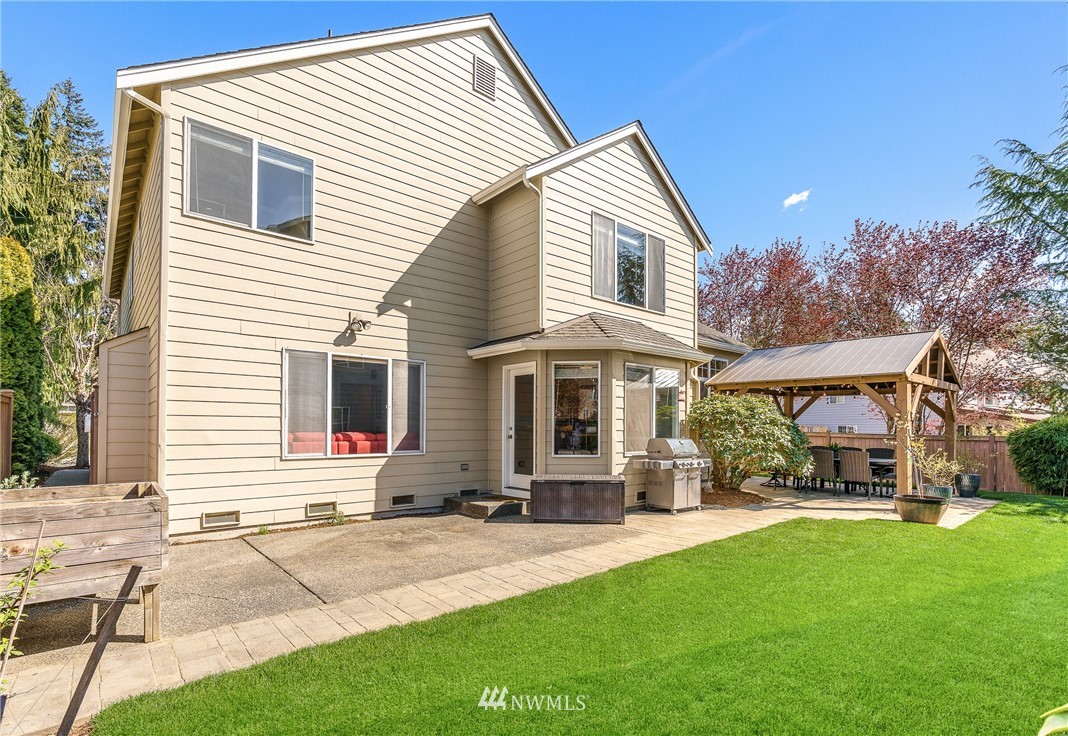 18220 32nd Avenue Southeast Bothell, WA 98012 - Photo 13 of 40 Gallery Image 13