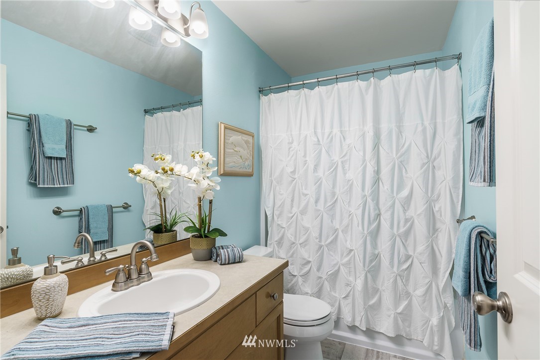 18220 32nd Avenue Southeast Bothell, WA 98012 - Photo 23 of 40 Gallery Image 23