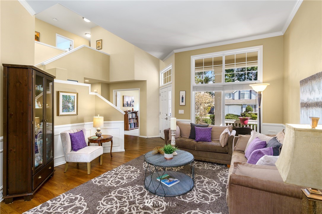 18220 32nd Avenue Southeast Bothell, WA 98012 - Photo 5 of 40 Gallery Image 5