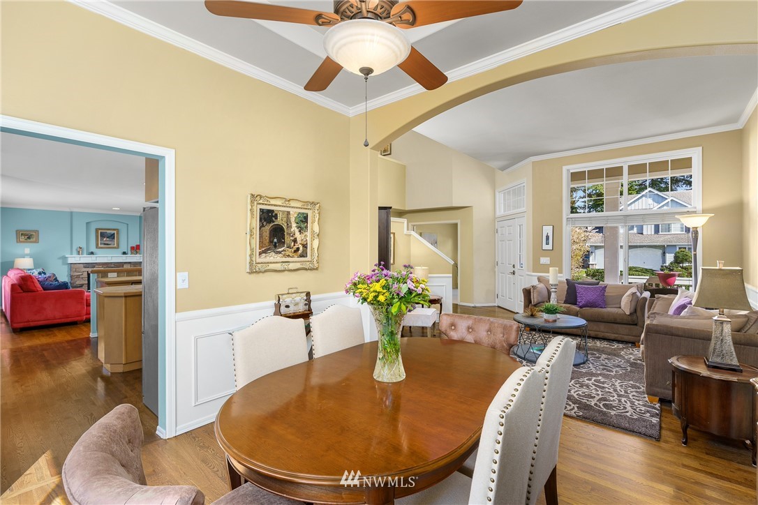 18220 32nd Avenue Southeast Bothell, WA 98012 - Photo 7 of 40 Gallery Image 7