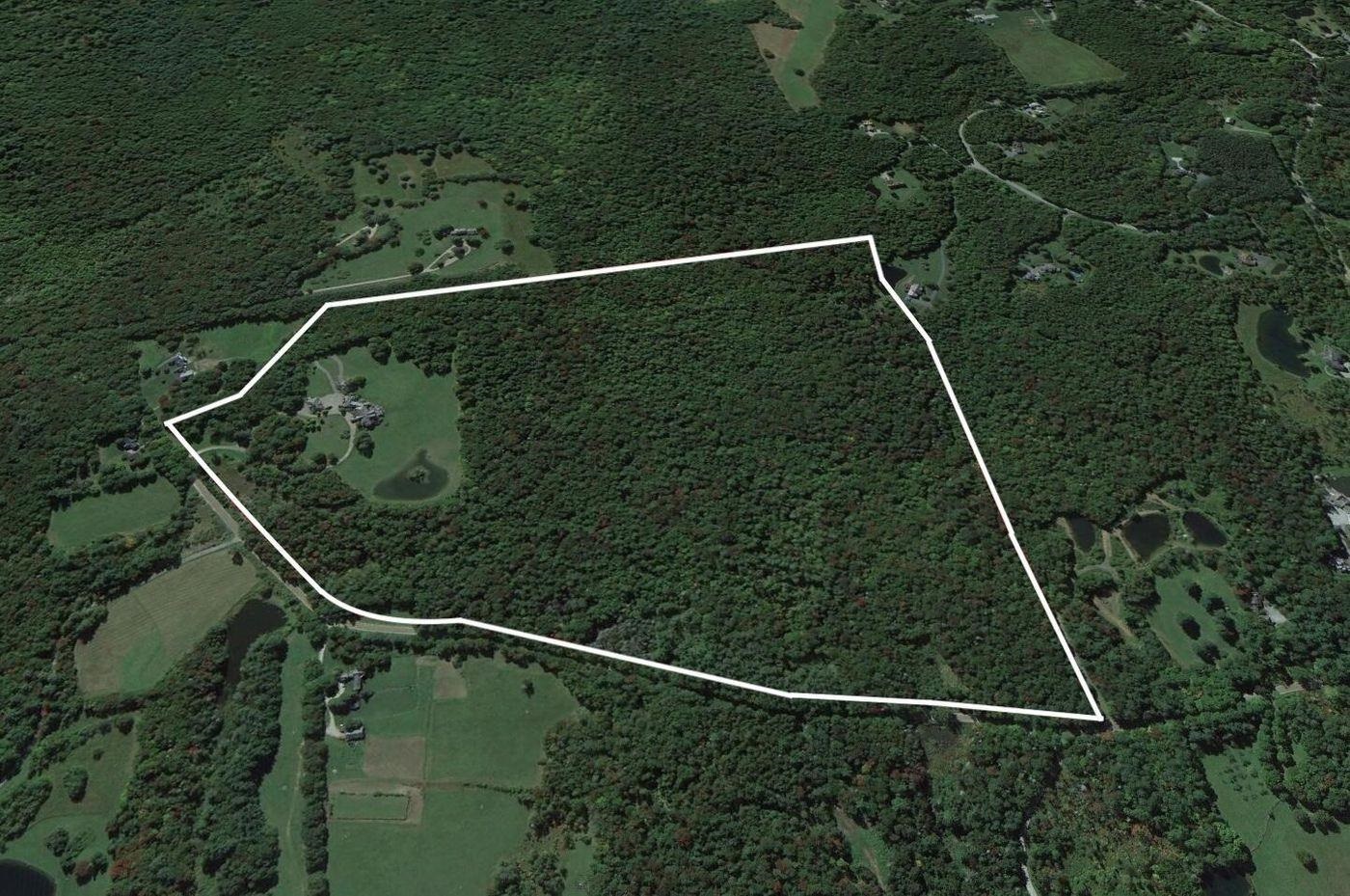 2575 Weeks Hill Road Stowe, VT 05672 - Photo 3 of 27