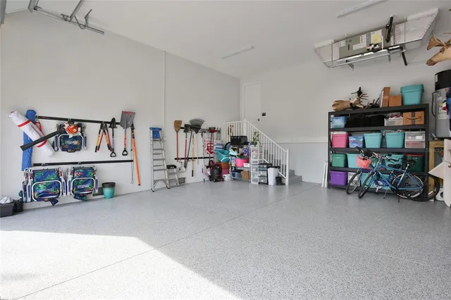 $3,995,000 | 262 Island Circle, Sarasota, FL 34242