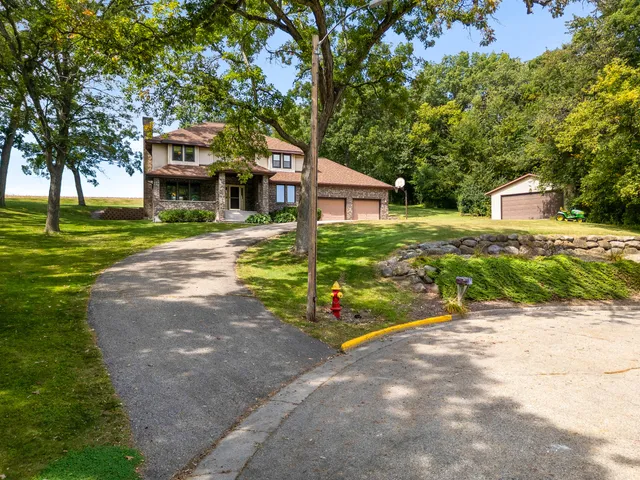 $549,000 | 613 Mohawk Court, Waterloo, WI 53594