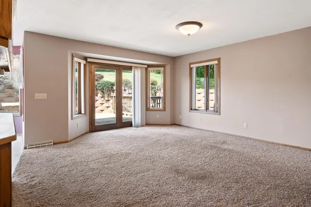 $549,000 | 613 Mohawk Court, Waterloo, WI 53594