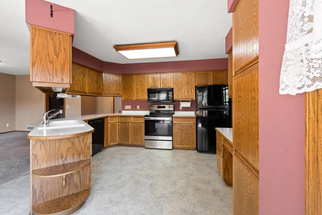 $549,000 | 613 Mohawk Court, Waterloo, WI 53594