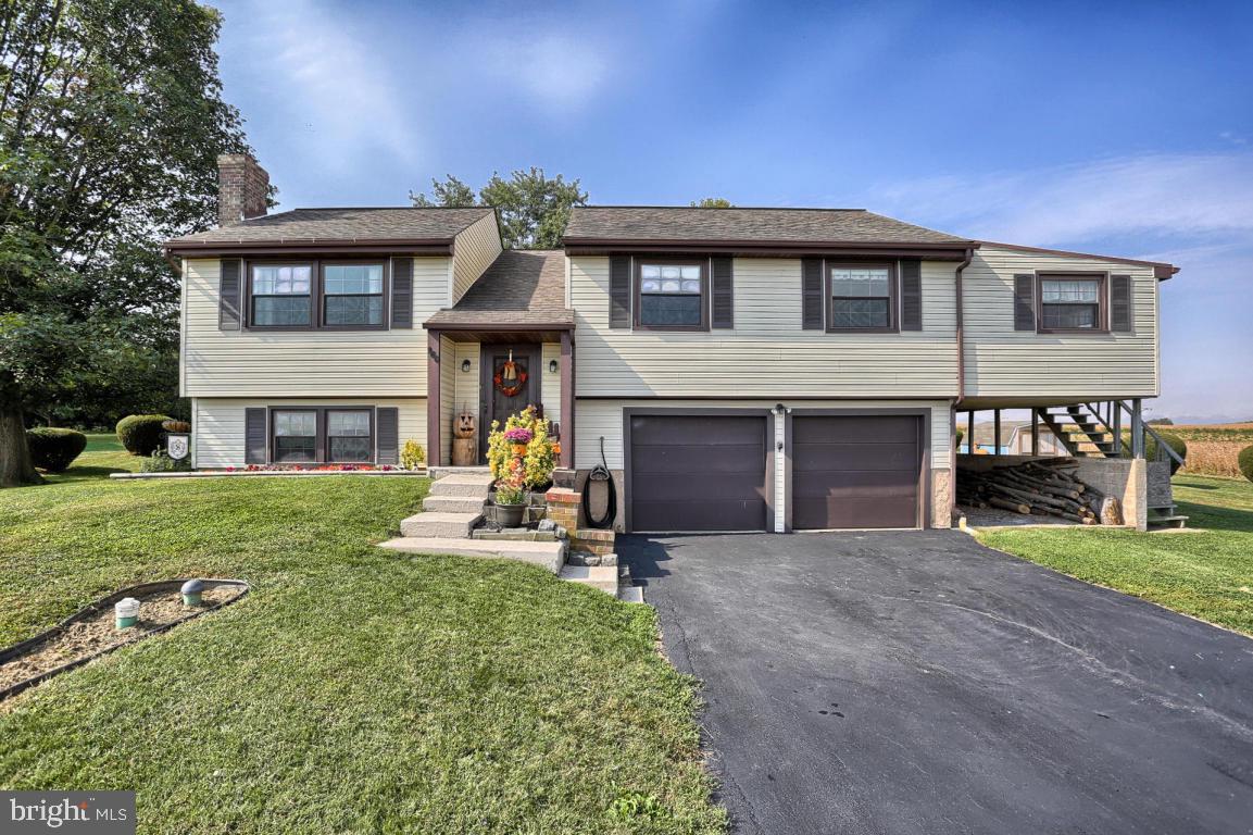 180 Bender Road Lancaster, PA 17603 - Photo 1 of 28