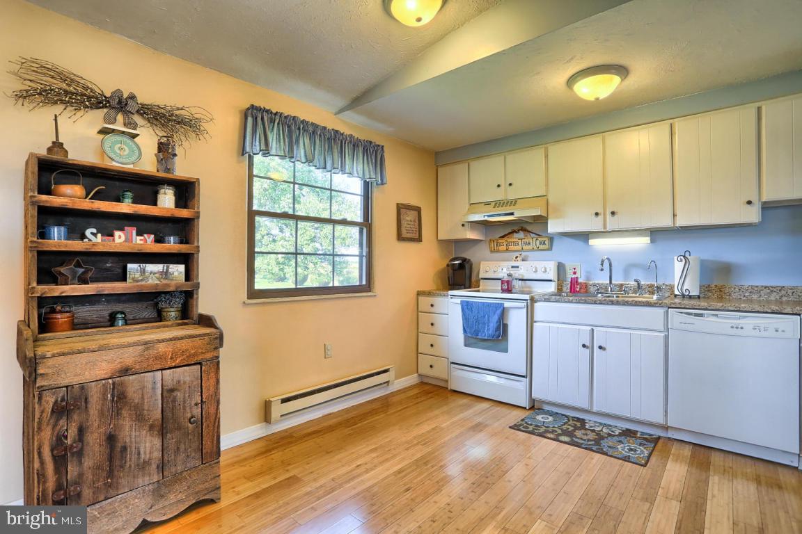 180 Bender Road Lancaster, PA 17603 - Photo 13 of 28