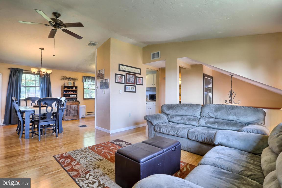 180 Bender Road Lancaster, PA 17603 - Photo 9 of 28