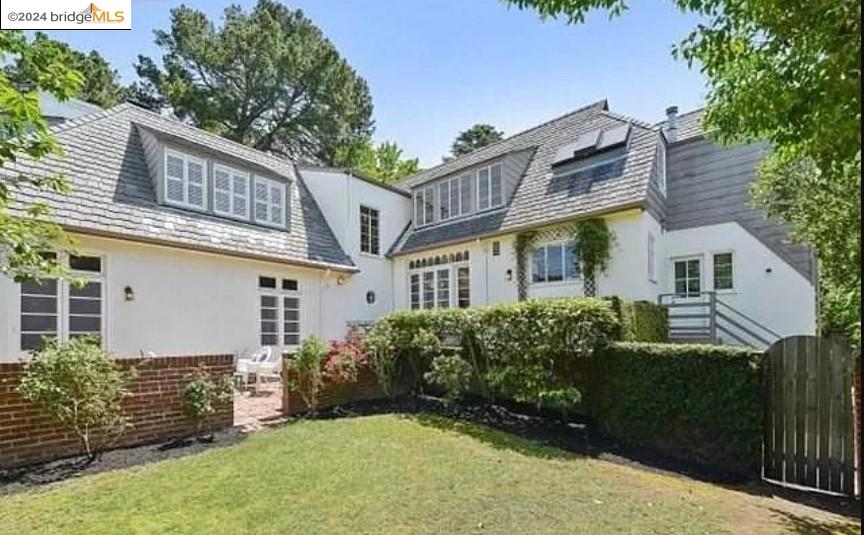 515 Hampton Road Piedmont, CA 94611 - Photo 2 of 11