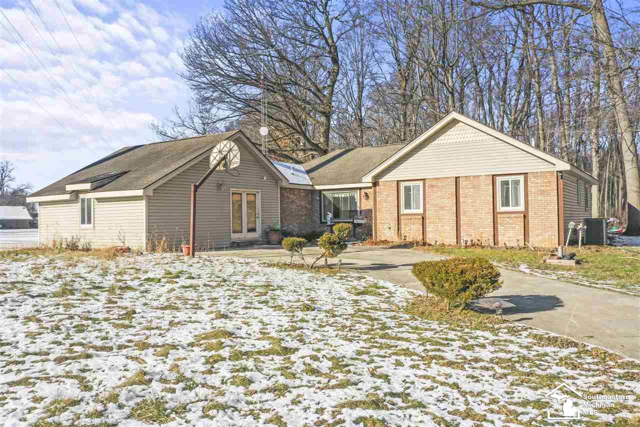 4196 Rauch Road Petersburg, MI 49270 - Photo 1 of 36